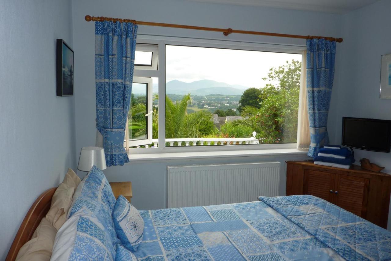 Eildon Bed & Breakfast Menai Bridge Bagian luar foto