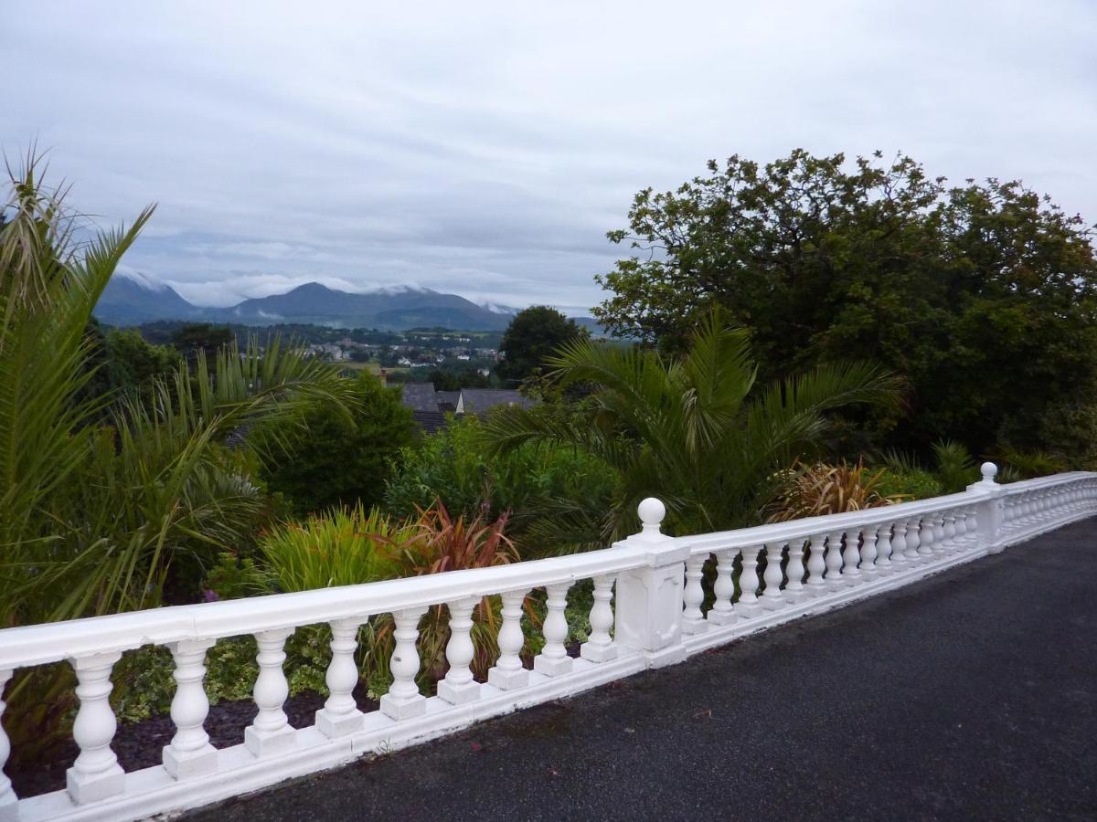 Eildon Bed & Breakfast Menai Bridge Bagian luar foto